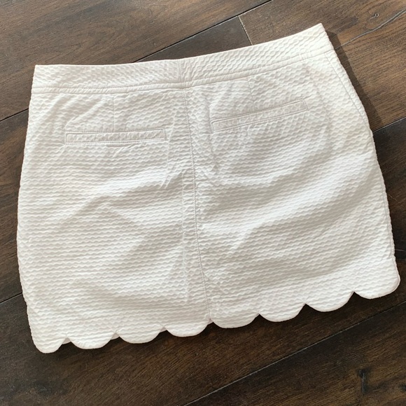 Lilly Pulitzer Skort White Scalloped Colette - Picture 3 of 9